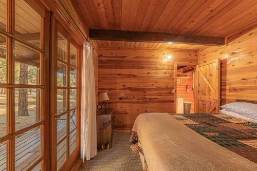 Forest Cabin 4 Cowboys Dream