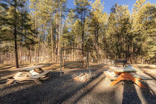 Forest Cabin 4 Cowboys Dream