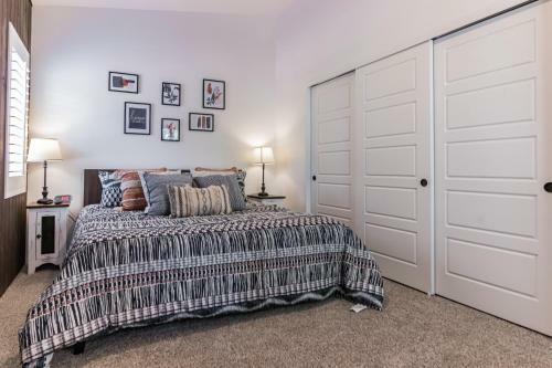 Elk Rim 1156 Pine Home