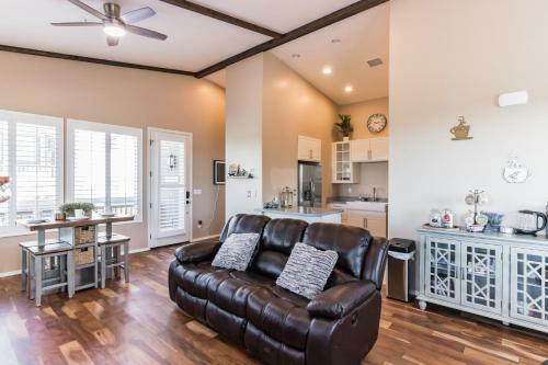 Elk Rim 1156 Pine Home