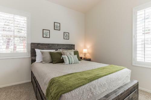 Elk Rim 1156 Pine Home