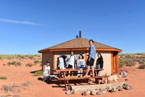 Antelope Hogan Bed And Breakfast, Llc