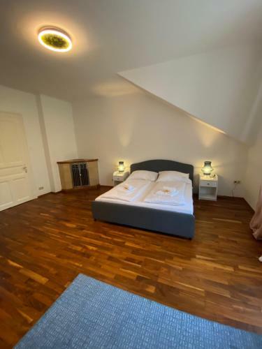 Schlossberg Blick Apartment -top 7 Self Check-in