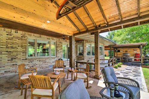 Cotter Home With Direct Access To White River!