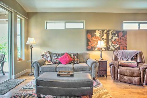 Williams Home With Patio, Gas Grill And Fire Pit!