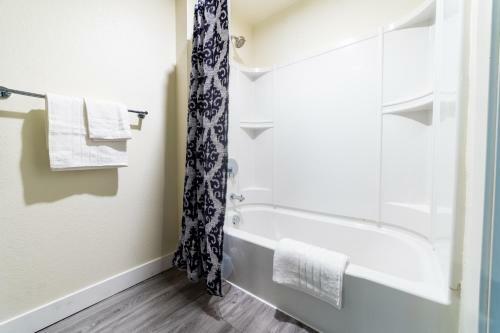 Apartamento Luxury High-rise W/ 2 King Beds