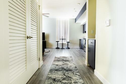 Apartamento Luxury High-rise W/ 2 King Beds