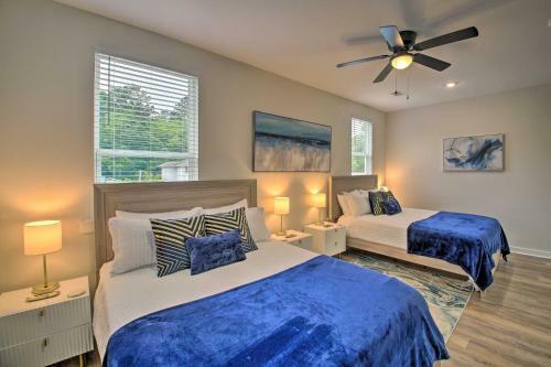 Waterfront Lake Hamilton Home With Boat Dock!