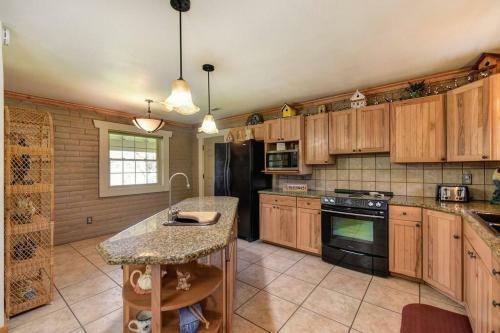 Ring Ranch Country Side Oasis With Pool