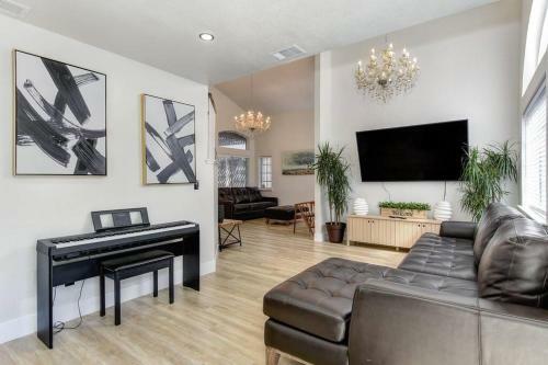 Chic Antelope Home With A Cozy Backyard Escape