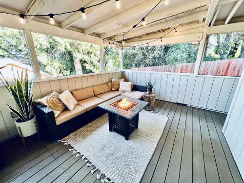 King Bed, Wfh W/fast Internet, Family Friendly!