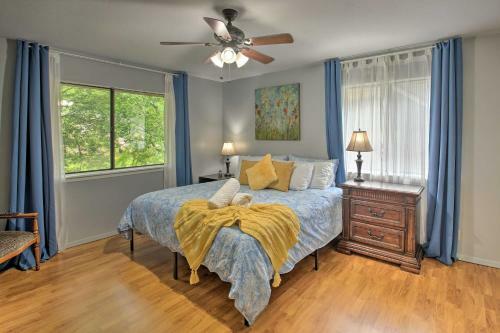 Charming Hot Springs Retreat With Boat Dock!