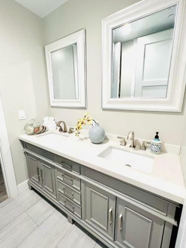 Avila Beach Jewel 5bdrm 2935abd