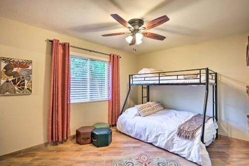 Sun-dappled Phoenix Getaway With Patio And Yard!