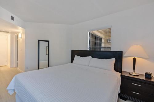 Staygia -modern Newly Renovated 1br Apartment-pool