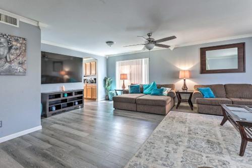 Family-friendly Phoenix Home With Private Yard!