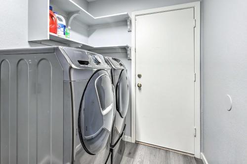 Family-friendly Phoenix Home With Private Yard!
