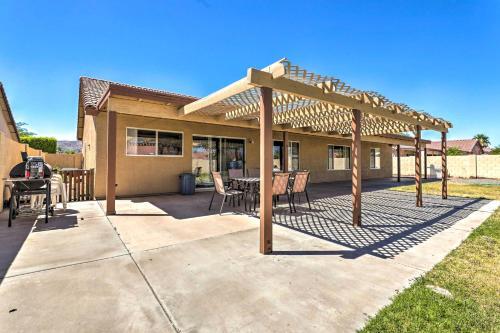 Family-friendly Phoenix Home With Private Yard!