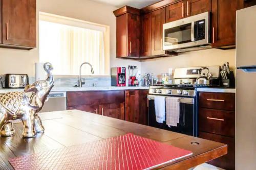 Apartamento Celestial Two Bedroom Suite In Hummingbird Alcove