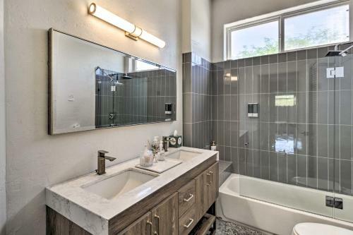 Tucson Desert Oasis With Private Pool And Patio!