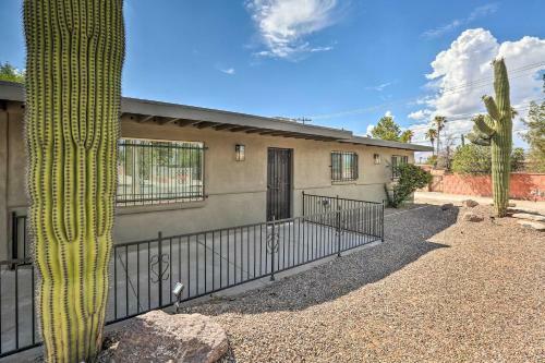 Tucson Getaway With Private Pool And Gas Grill!
