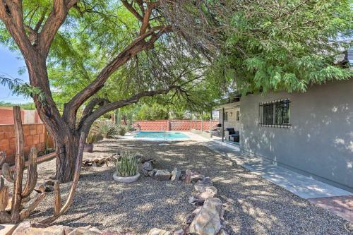 Tucson Getaway With Private Pool And Gas Grill!