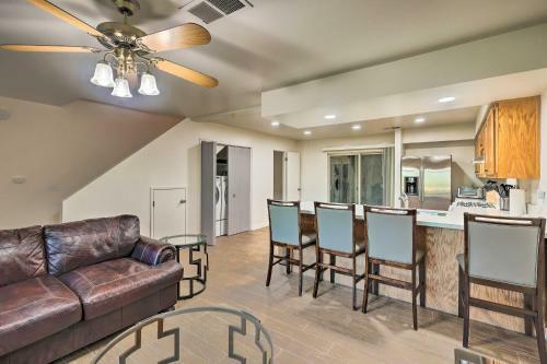 Convenient Bakersfield Townhome With Patio!