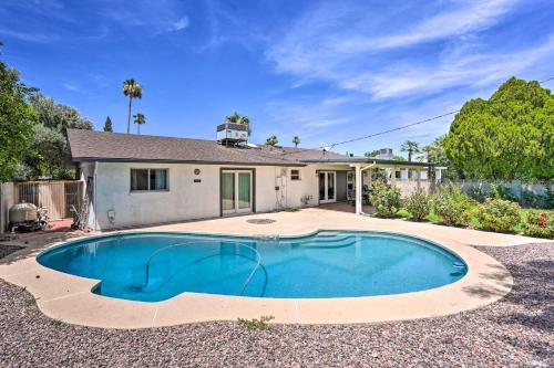 Scottsdale Abode With Pool - 3 Mi To Old Town!