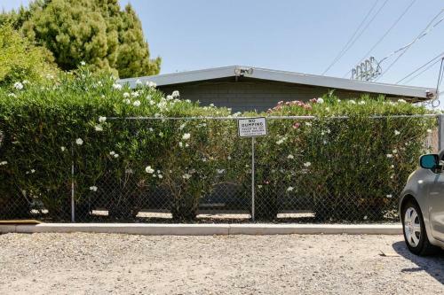 Apartamento Pool, Old Town, King Bed, 2b/1b