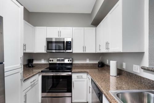 Apartamento Luxury Mountain View 2br With Balcony Located In Scottsdale