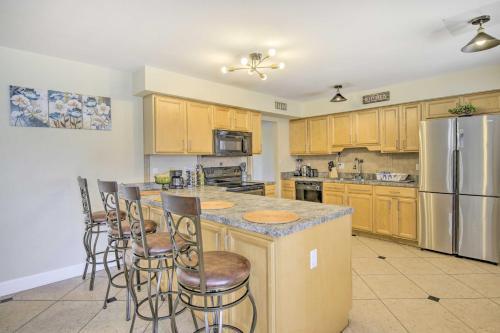 Scottsdale Stay With Private Outdoor Pool And Gym