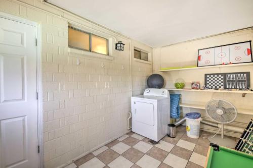 Scottsdale Stay With Private Outdoor Pool And Gym