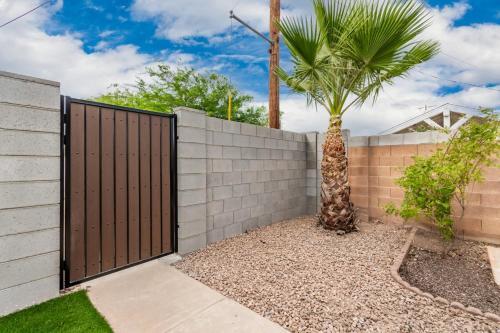 Thomas Rd 8410 Scottsdale Home