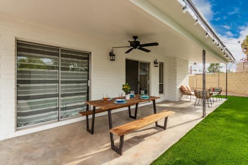 Thomas Rd 8410 Scottsdale Home