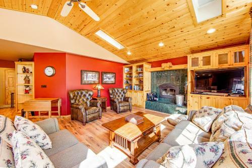 Cabin At Big Bear Lake
