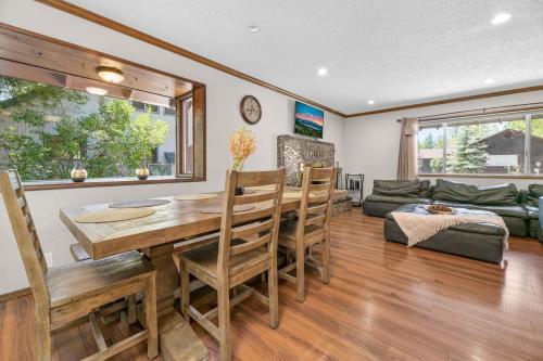 Lakeview Cozy Retreat