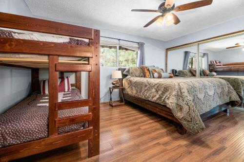 Lakeview Cozy Retreat