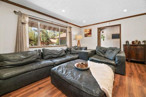 Lakeview Cozy Retreat