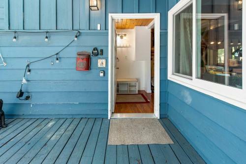 Blue Cozy Cabin