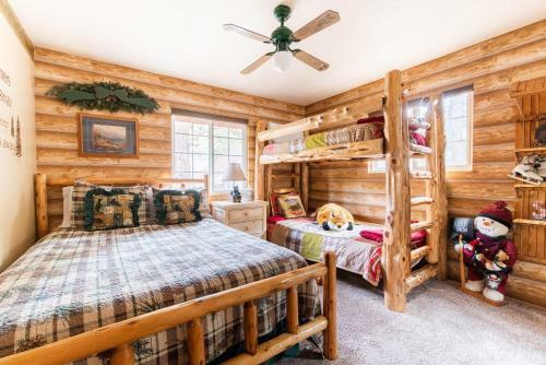 46 - Cove Cabin Cabin