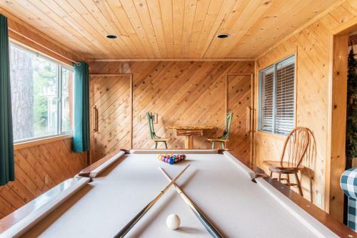 46 - Cove Cabin Cabin
