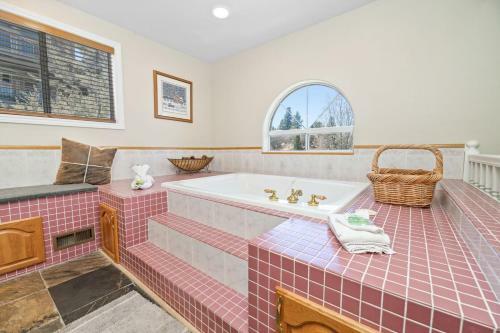 Bb Lake View Lodge