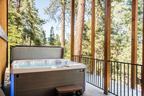 48 - Whispering Pines Lodge Home