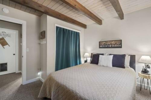 Sleepy Hollow Lodge-bbq,fireplace,great Location!