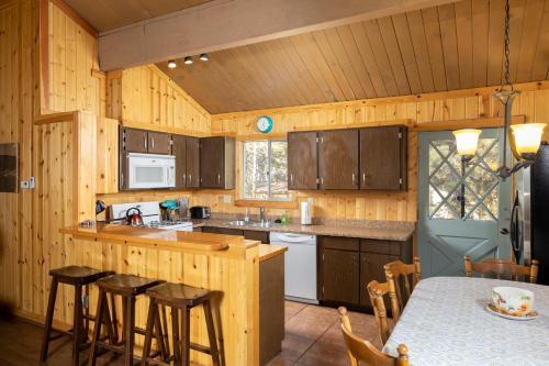 36 - Bayview Retreat Home