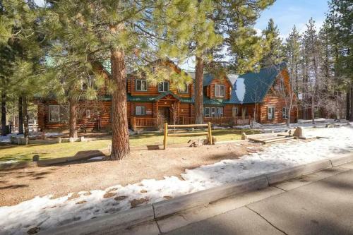 Apartamento Timber Lodge-pet Friendly! Hot Tub! Game Rooms!