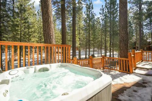 Apartamento Timber Lodge-pet Friendly! Hot Tub! Game Rooms!