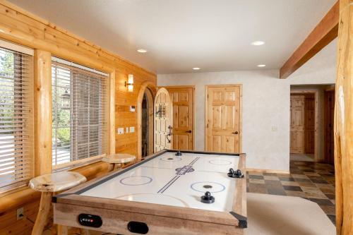 27 - Castle Rock Retreat Home