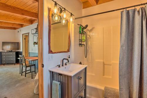 Charming Big Bear Lake Cottage Hike And Ski!