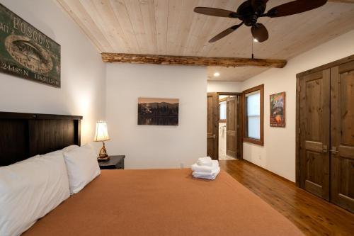 18 - Ponderosa Peak Home